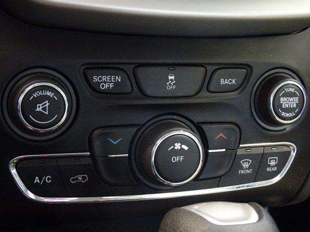 2015 Jeep Cherokee FWD 4dr Latitude